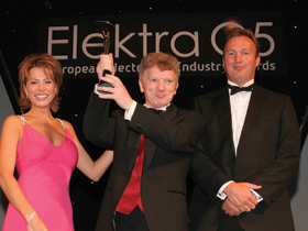 Eamonn Walsh, Founder & Managing Director of Brainboxes, accepting the Manufacurer of the Year award